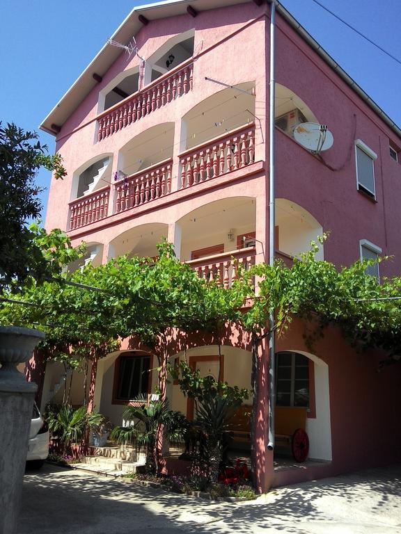 Apartments Zara Eksteriør bilde